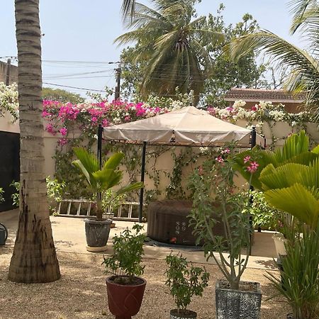 Villa Ngore Saly Екстериор снимка