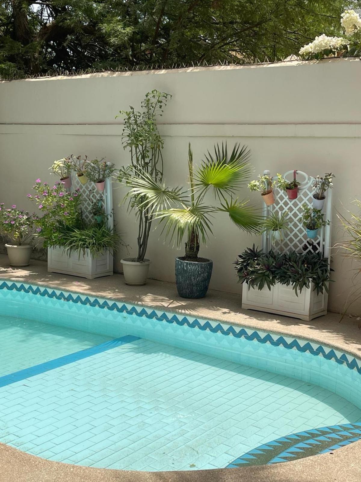 Villa Ngore Saly Екстериор снимка